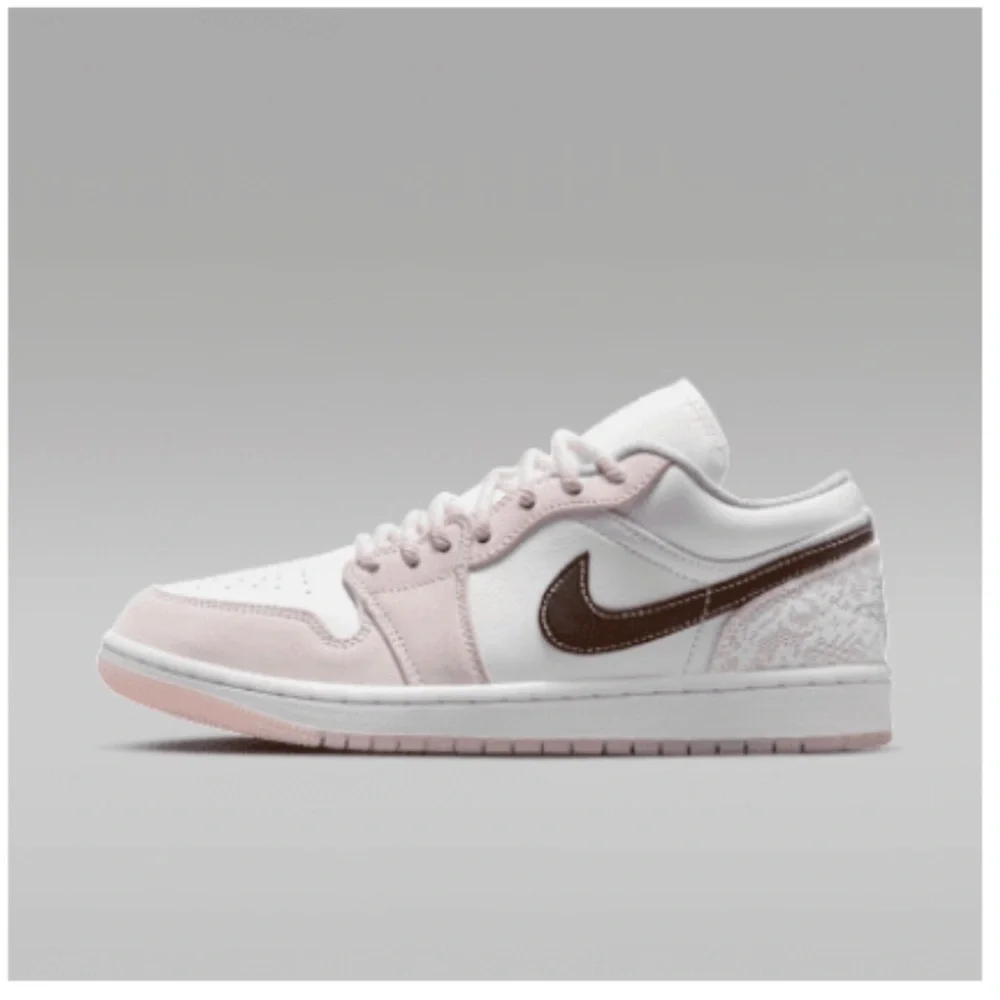 Air Jordan 1 low Women's Pink and White Sneakers - Picture 1 of 16